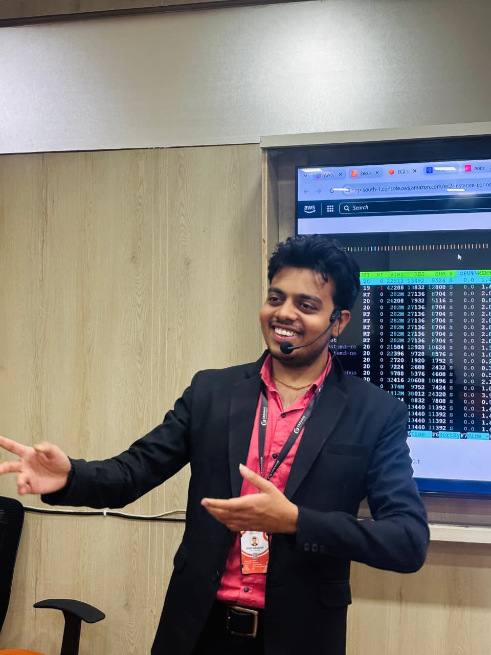 Rohit teaching cloud engineering